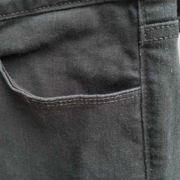 NYDJ Black Crop Jeans size 14 - Picture 7 of 8